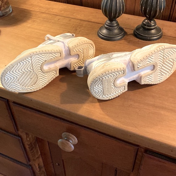 ADIDAS leather platform SUPERCOURT shoes. Size 8.5. Only worn a few times. - Picture 6 of 6